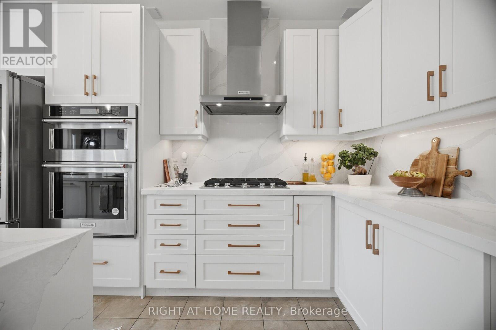 3186 ROBERT BROWN BOULEVARD - 13