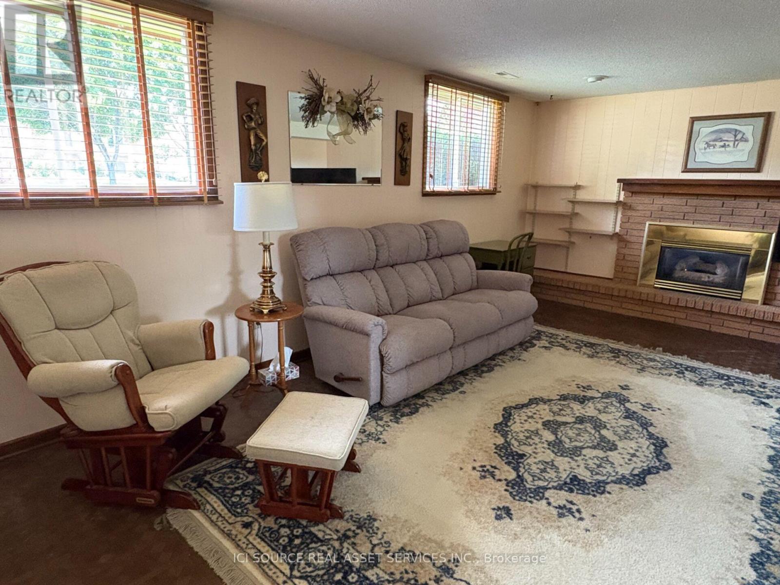 9440 CHESTNUT DRIVE - 20