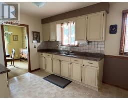 Family room - 9440 Chestnut Drive, Windsor, ON N8R1G8 Photo 10