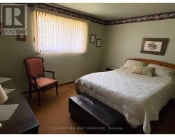 9440 Chestnut Drive, Windsor, ON N8R1G8 Photo 14