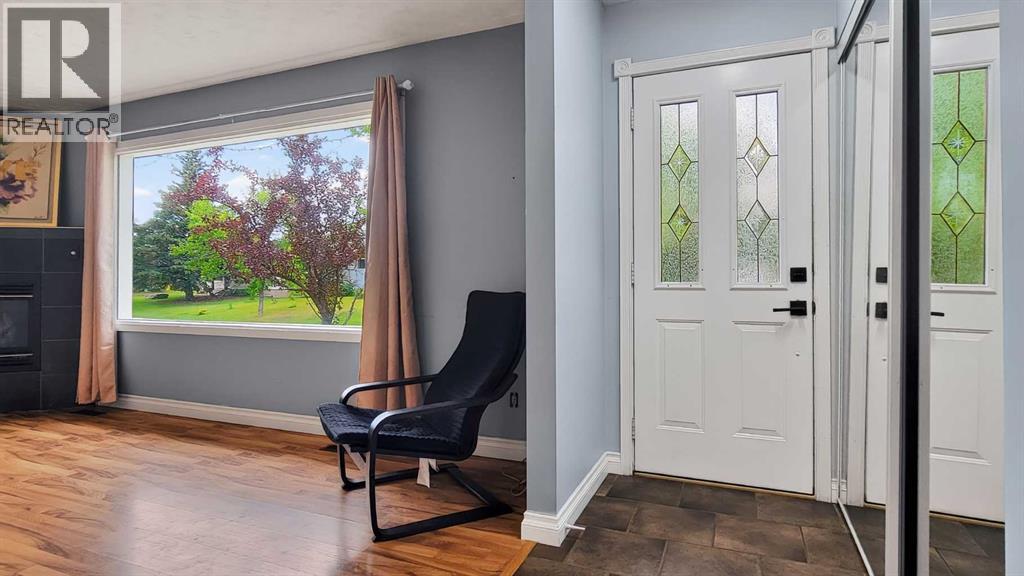 11114 92B Street - Image 3
