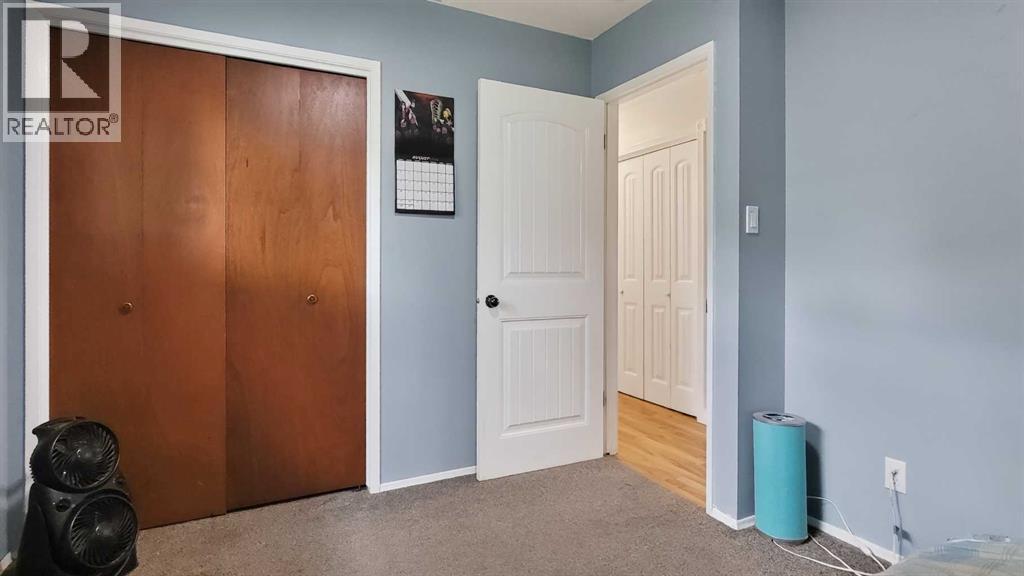 11114 92B Street - 22