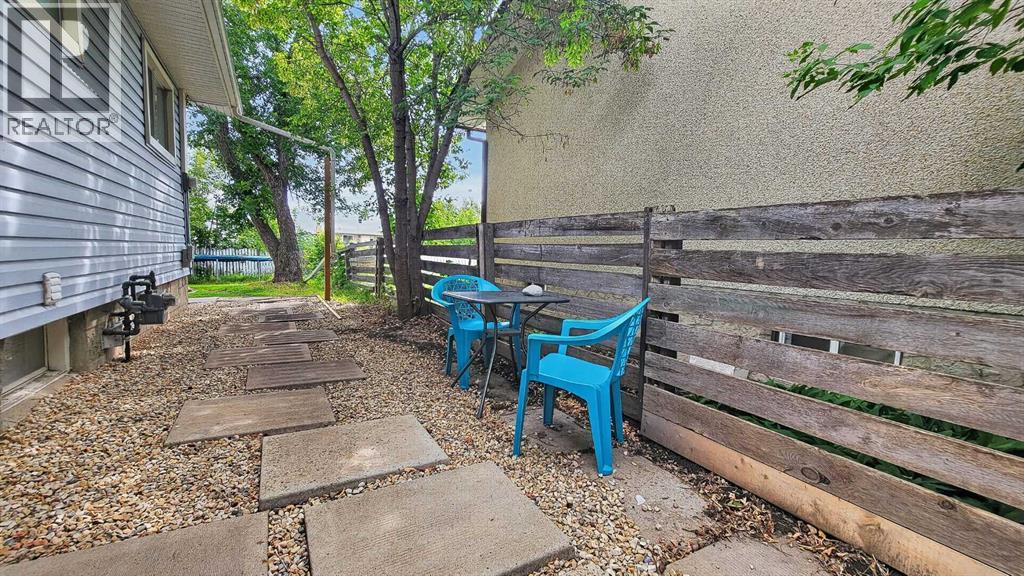 11114 92B Street - Image 37