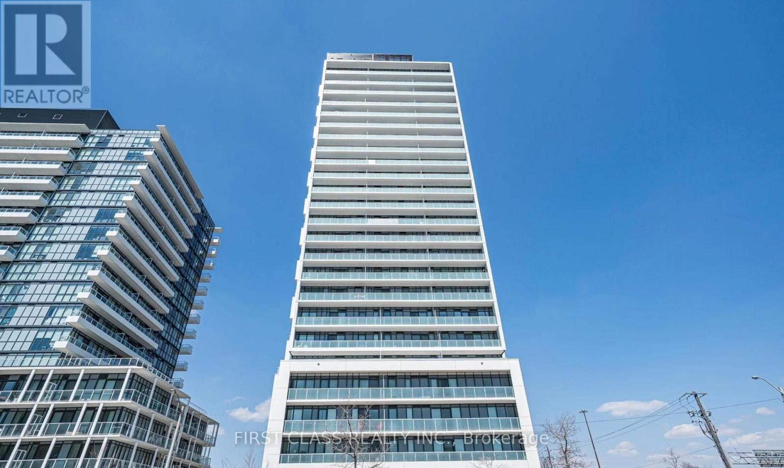 #620 188 FAIRVIEW MALL DRIVE - 1