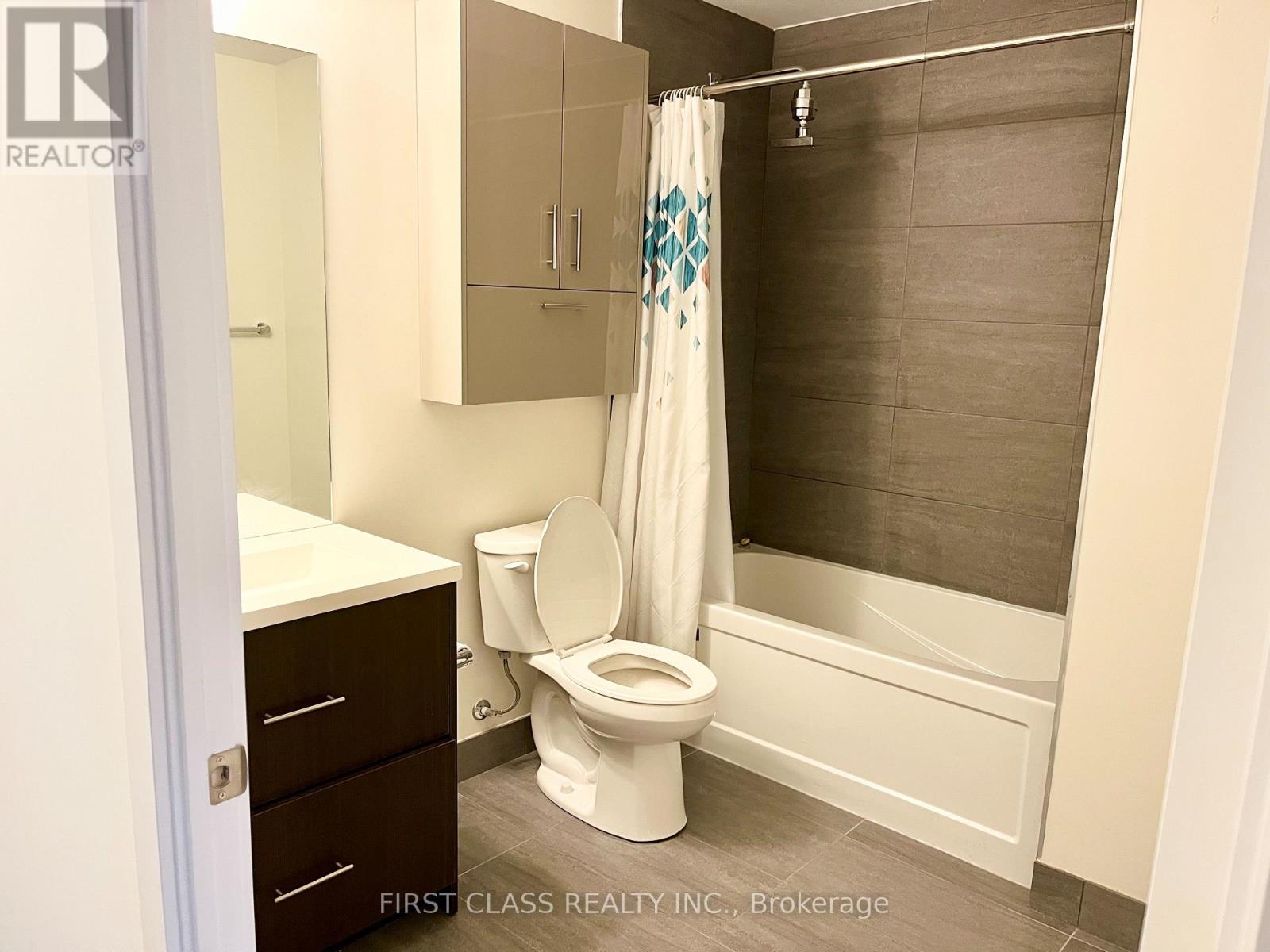 #620 188 FAIRVIEW MALL DRIVE - 8