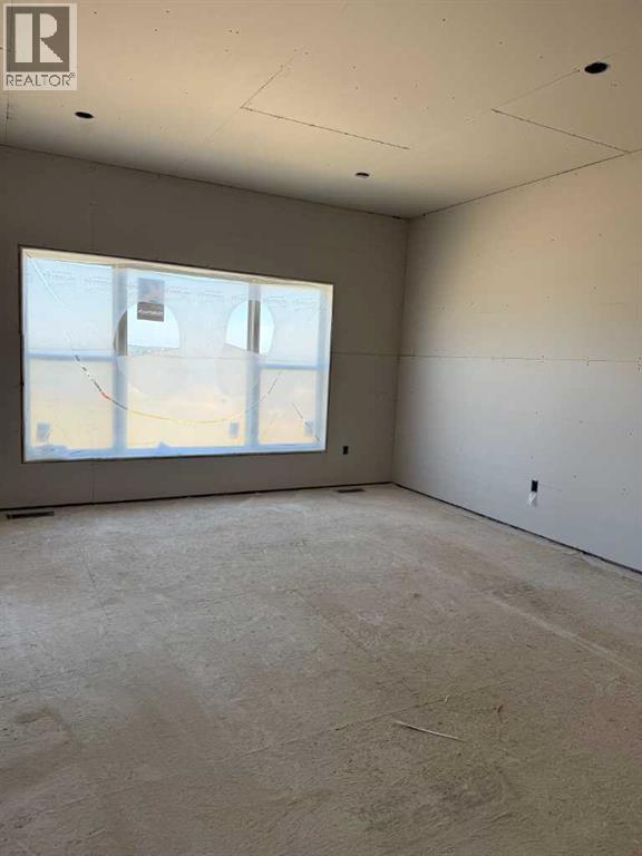 11 Vincent Gate - Image 5