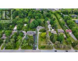 5373 Aurora Road, Whitchurch Stouffville, ON L4A7X4 Photo 17