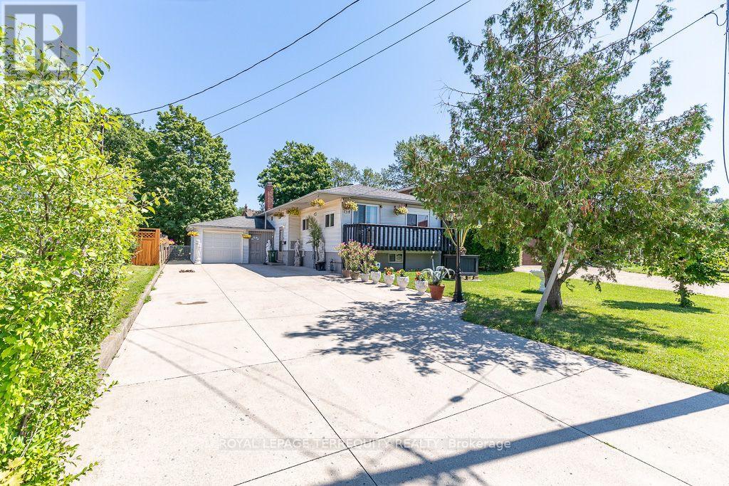 134 HOMESIDE AVENUE - 3