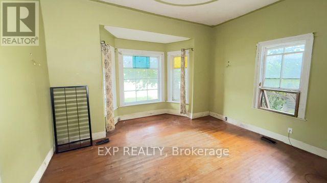 348 FRANK STREET - 3