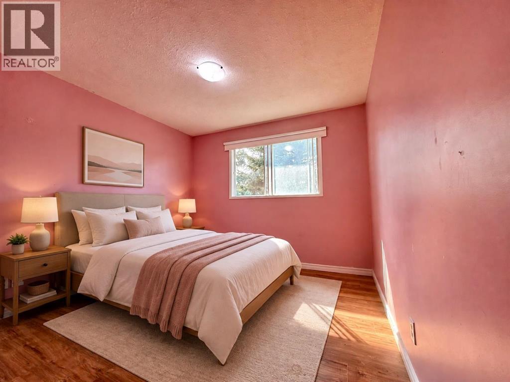 159 Laval Boulevard W - Image 21