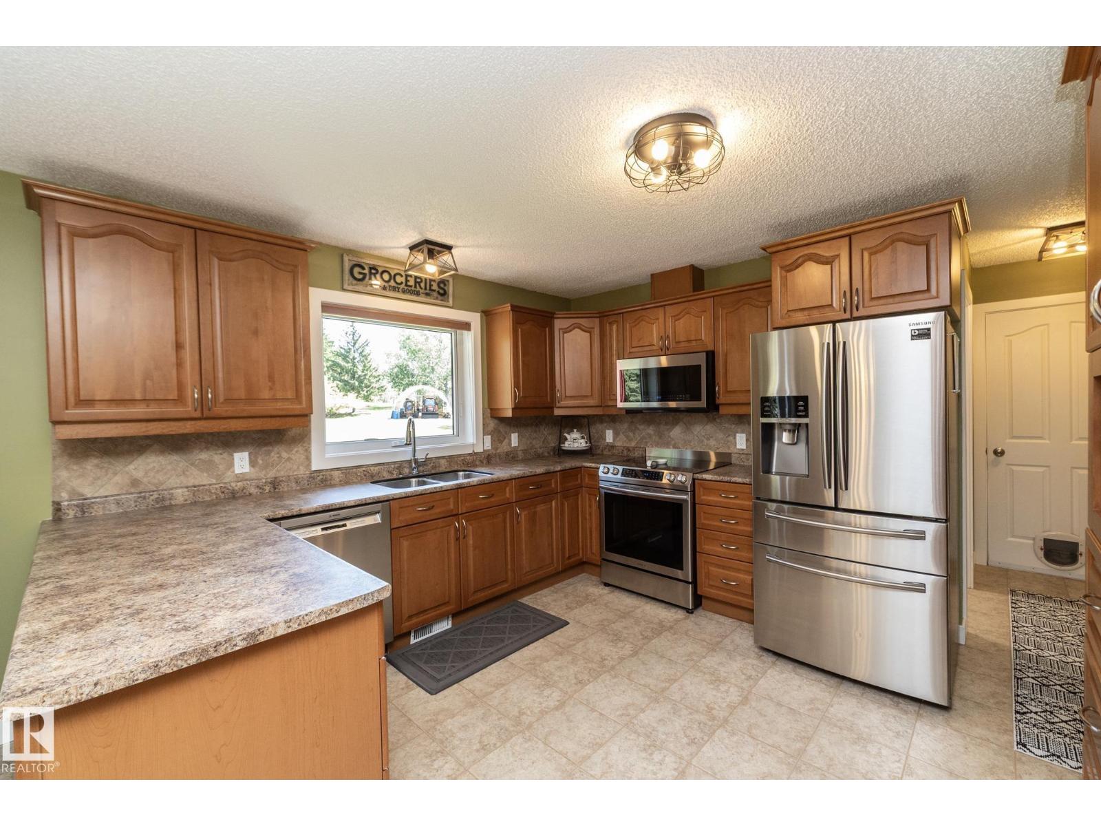 #40 2022 Parkland DR - Image 21