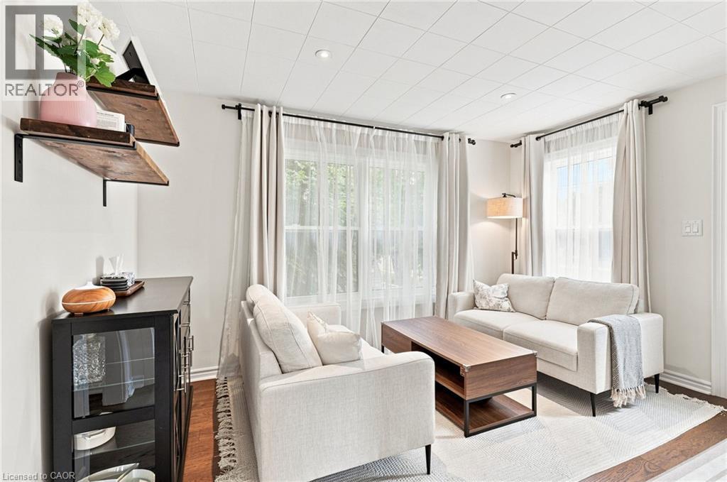 122 LIMERIDGE Road W - 11