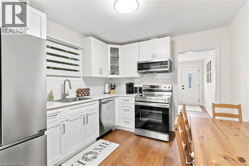 122 LIMERIDGE Road W - 16