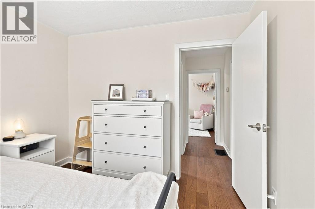122 LIMERIDGE Road W - 18
