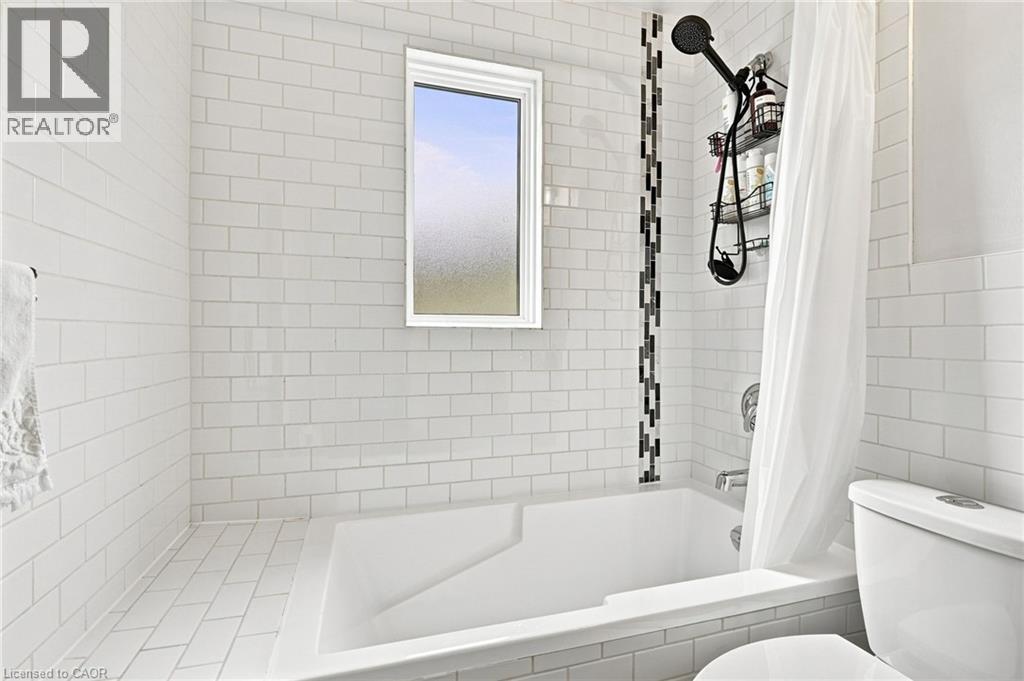 122 LIMERIDGE Road W - 20