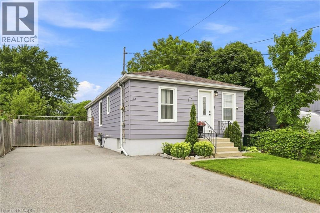 122 LIMERIDGE Road W - 3