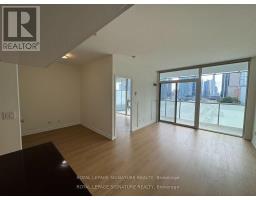 914 - 1 Market Street, Toronto, ON M5E0A2 Photo 22