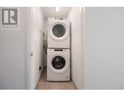 6 - 15 Brenthall Avenue, Toronto, ON M2R0B3 Photo 7