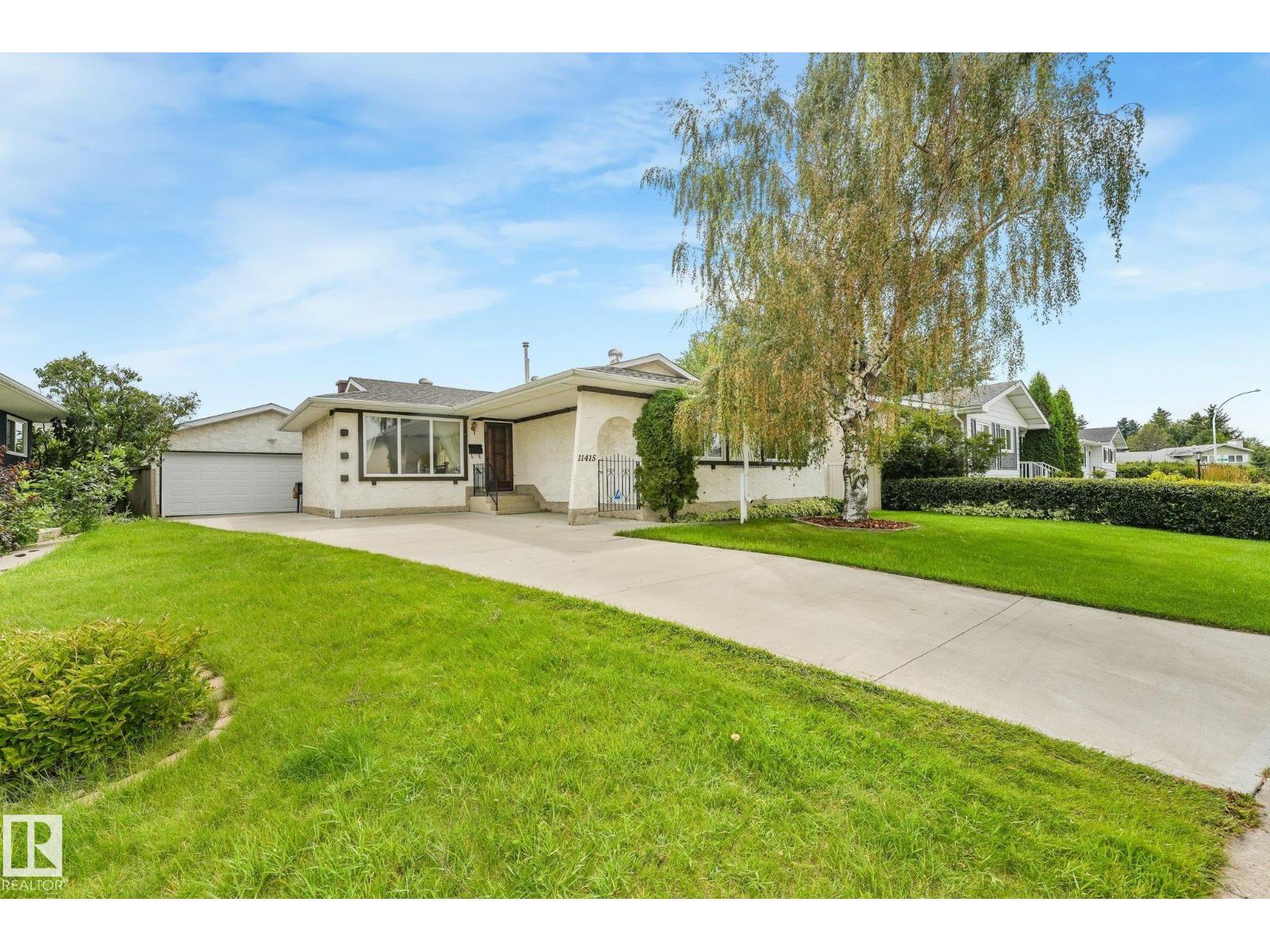 11415 149 AV NW - 3