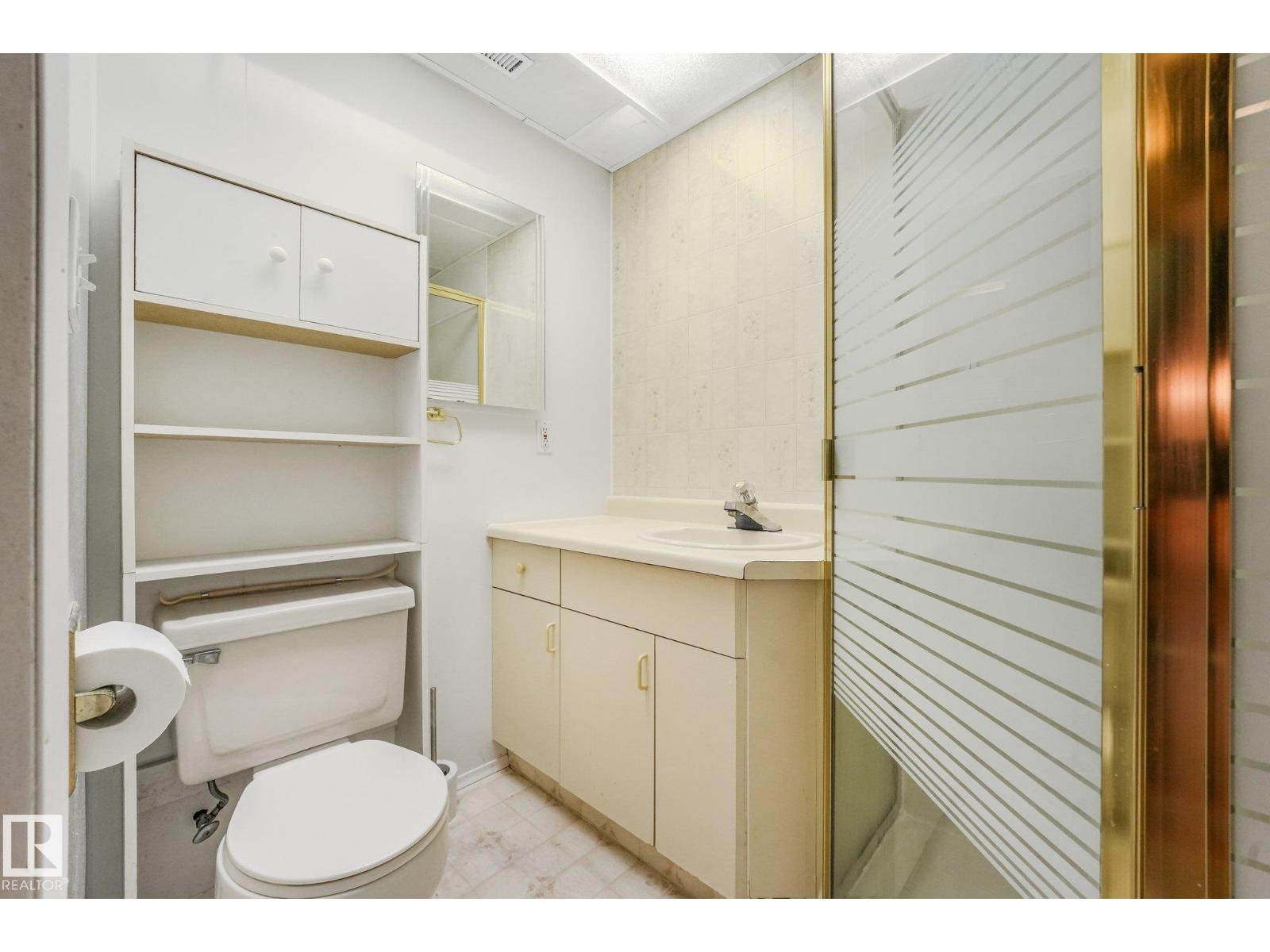 11415 149 AV NW - 35