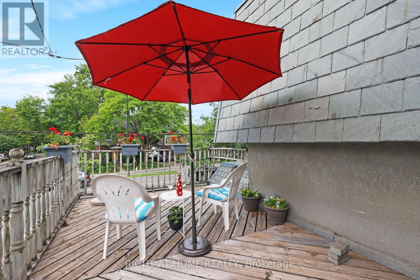 333 MAIN STREET - 24