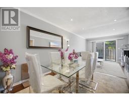 79 Fleetwood Crescent, Brampton, ON L6T2E5 Photo 11