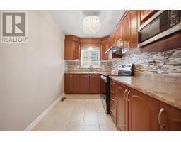 79 Fleetwood Crescent, Brampton, ON L6T2E5 Photo 16