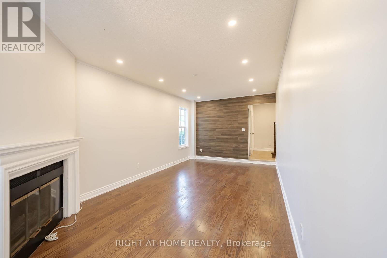 345 MILL STREET S - 14