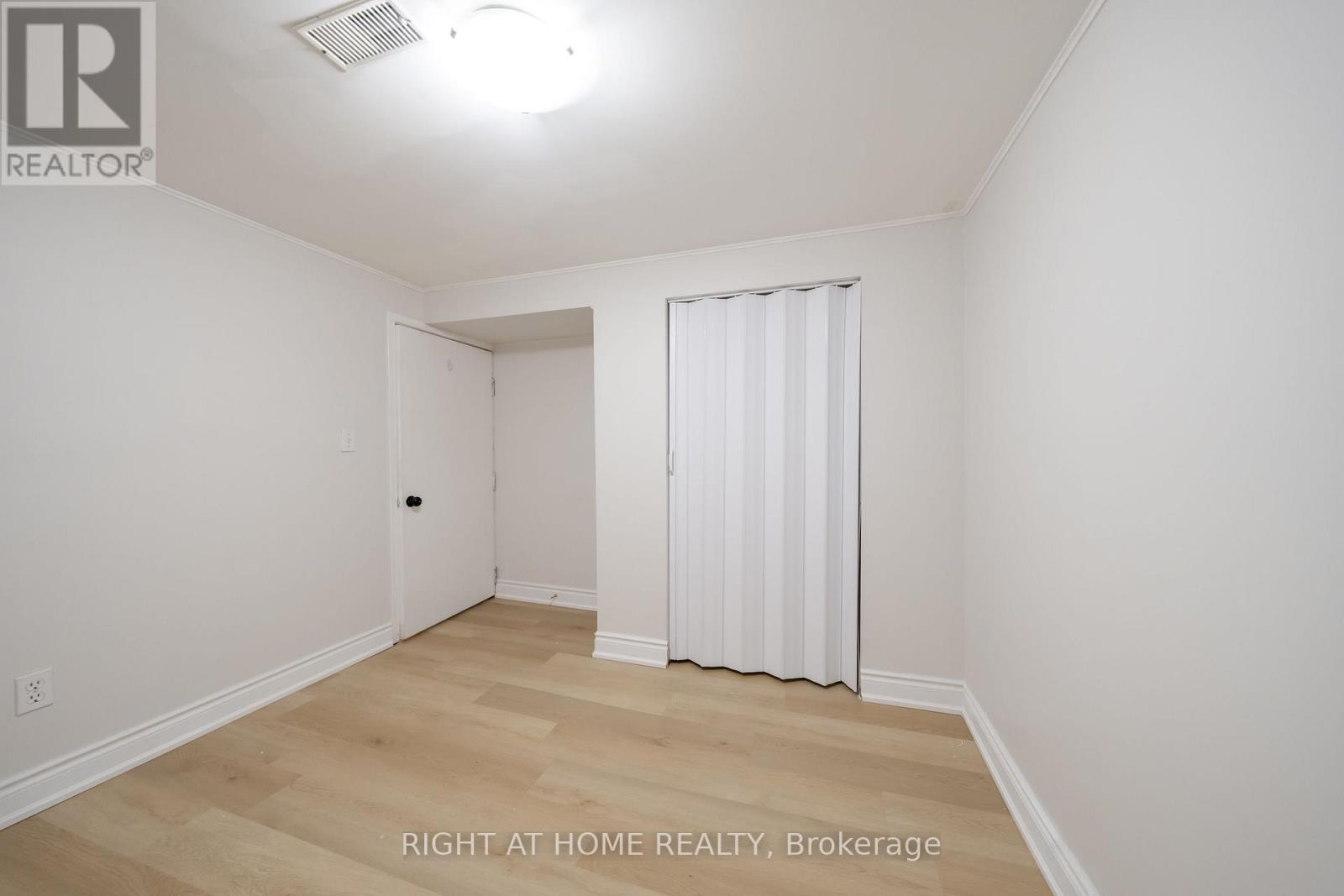 345 MILL STREET S - 39