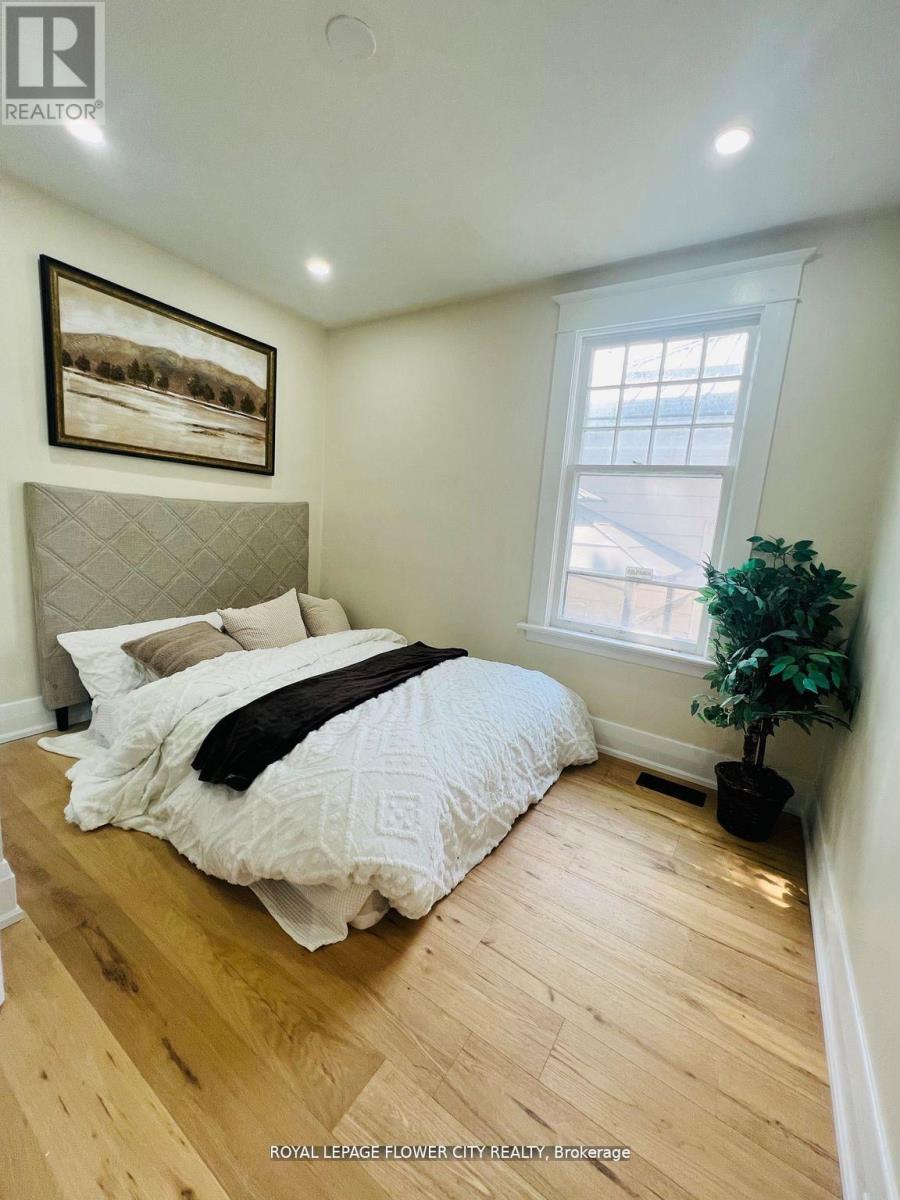 346 WHARNCLIFFE ROAD S - 12