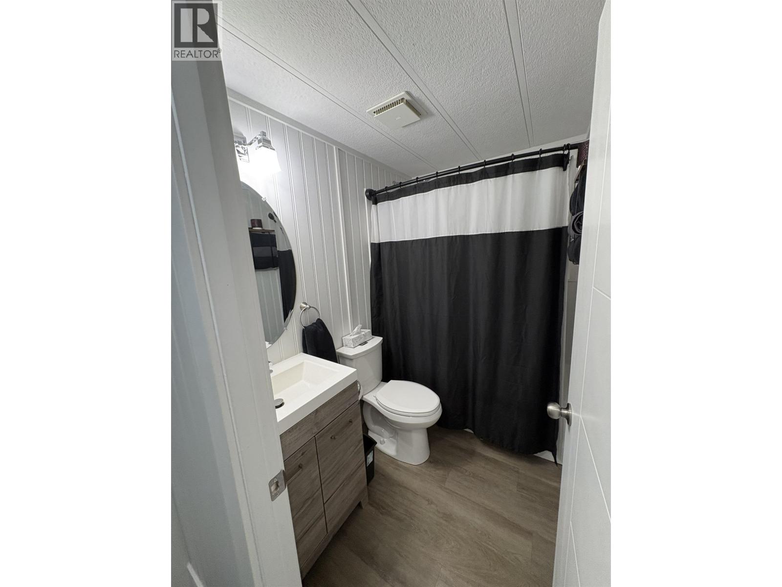 #4 1000 INVERNESS ROAD - 4