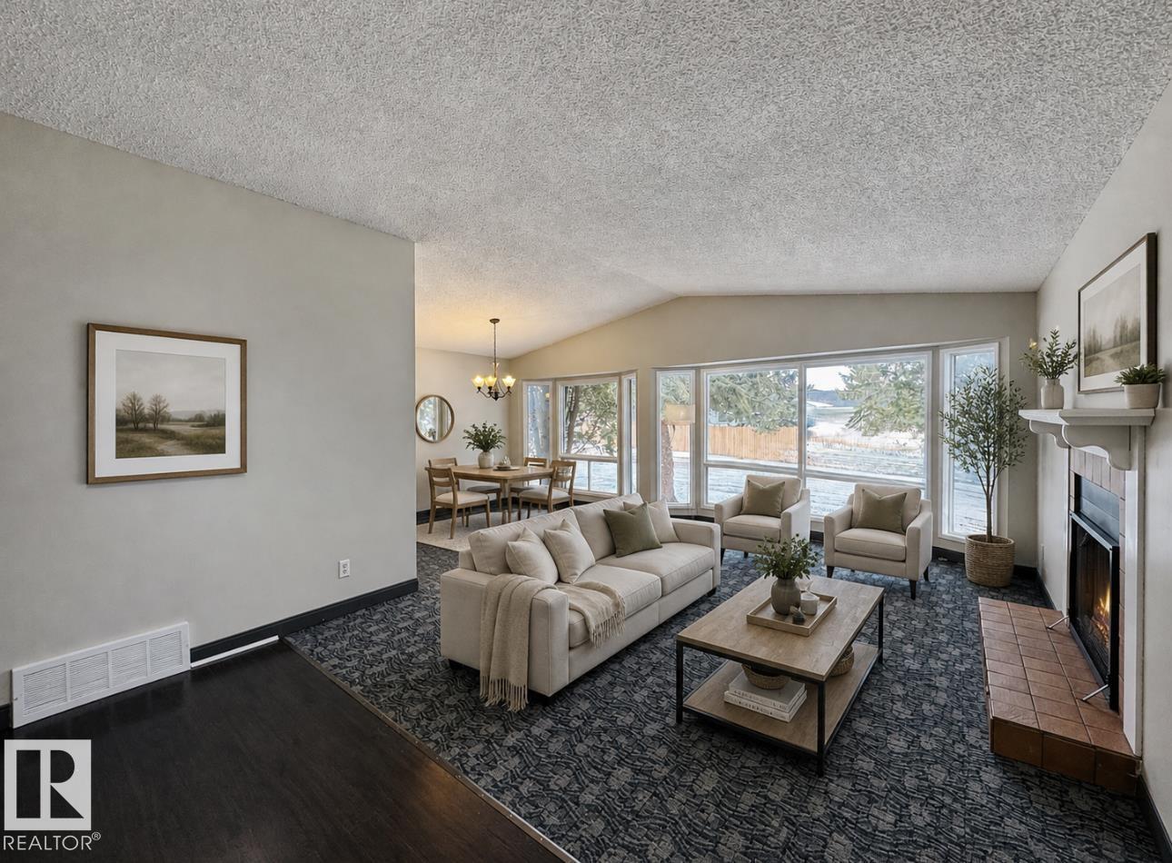 8516 190 ST NW - 2
