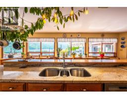 1896 3a Highway, Nelson, BC V1L6K1 Photo 34