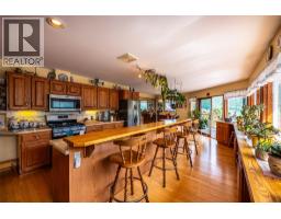 1896 3a Highway, Nelson, BC V1L6K1 Photo 35