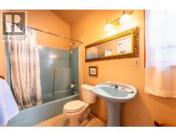 1896 3a Highway, Nelson, BC V1L6K1 Photo 54