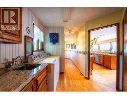 1896 3a Highway, Nelson, BC V1L6K1 Photo 55