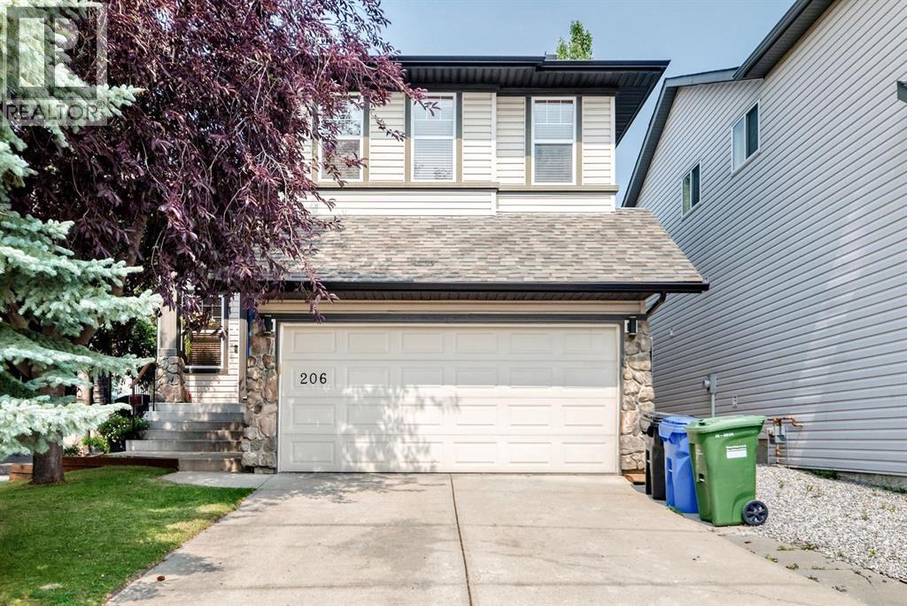 206 Panamount Grove NW - 1