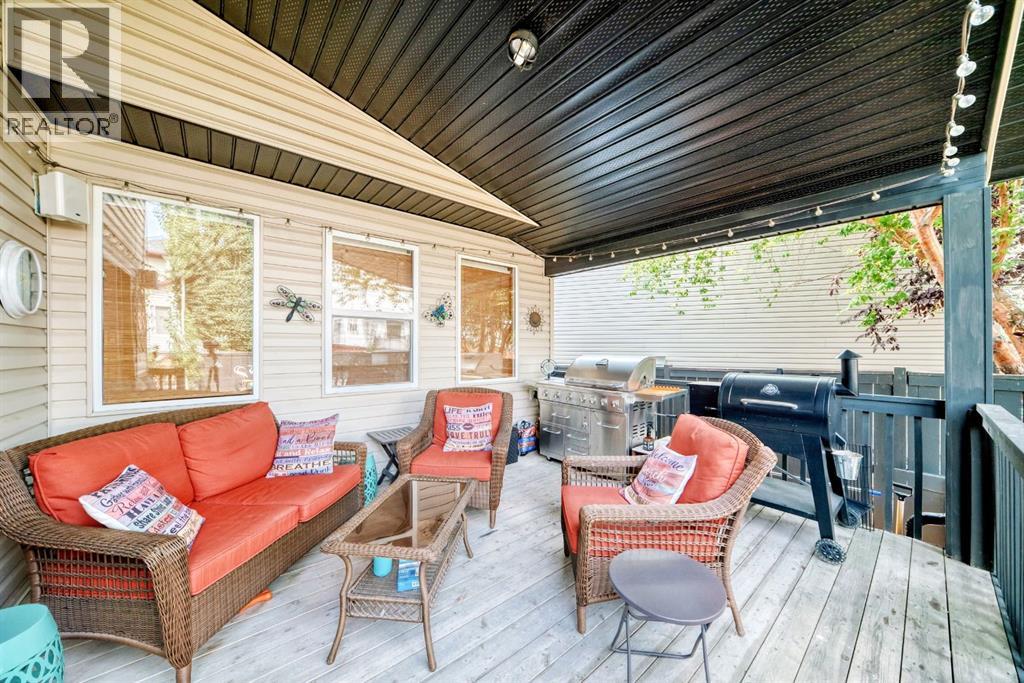 206 Panamount Grove NW - 18