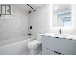 2104 - 609 Sherbourne Street, Toronto, ON M4X0A4 Photo 12