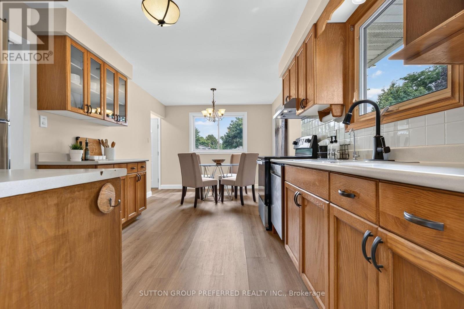 53 RENNY CRESCENT - Image 21