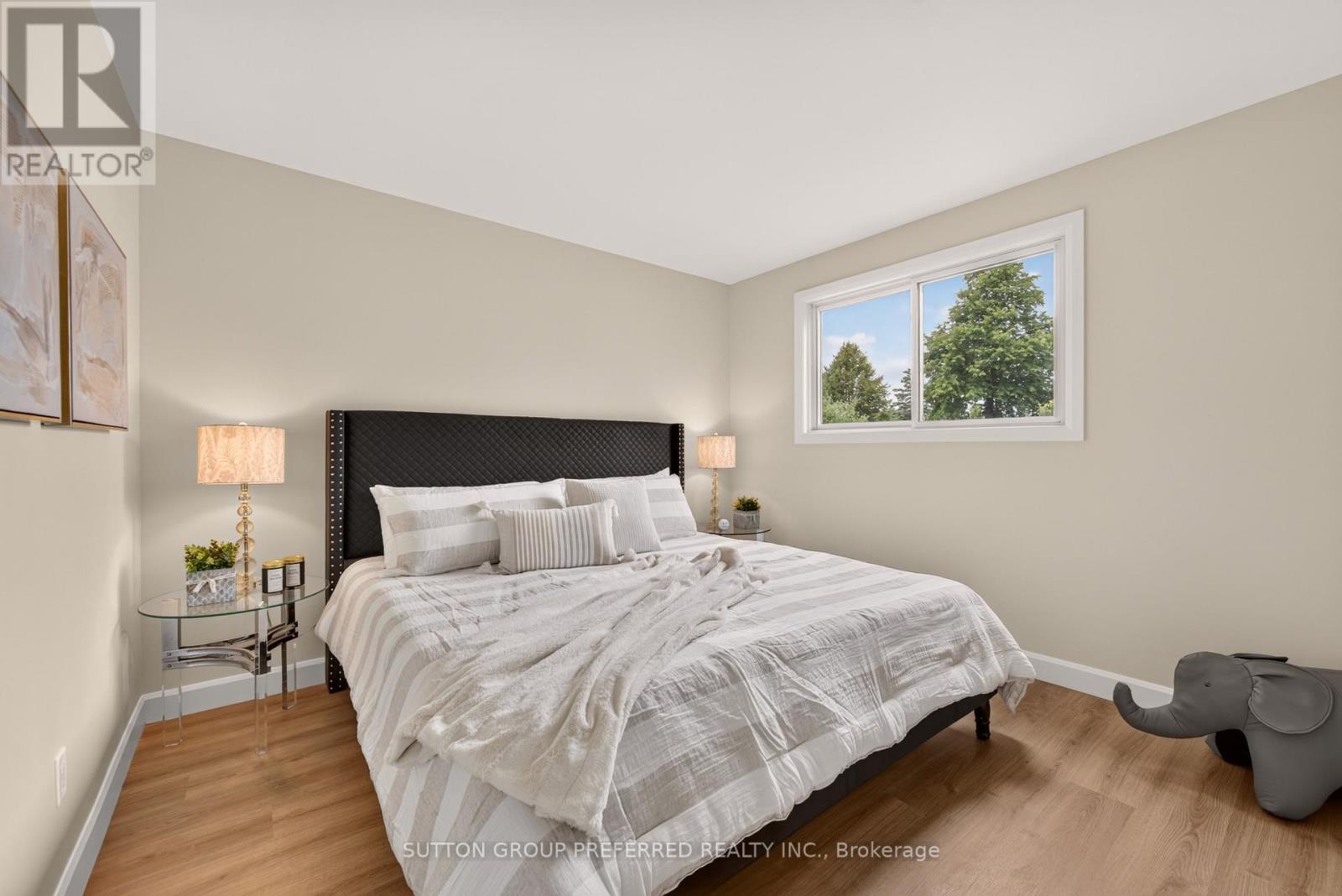 53 RENNY CRESCENT - Image 23