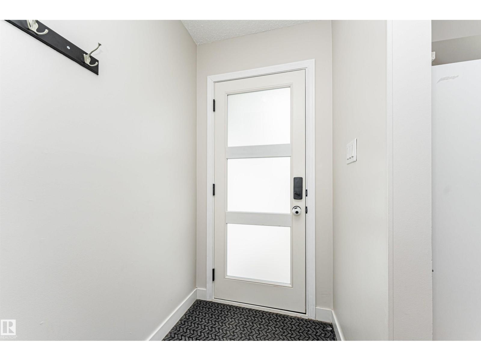 4521 29 AV NW - 5