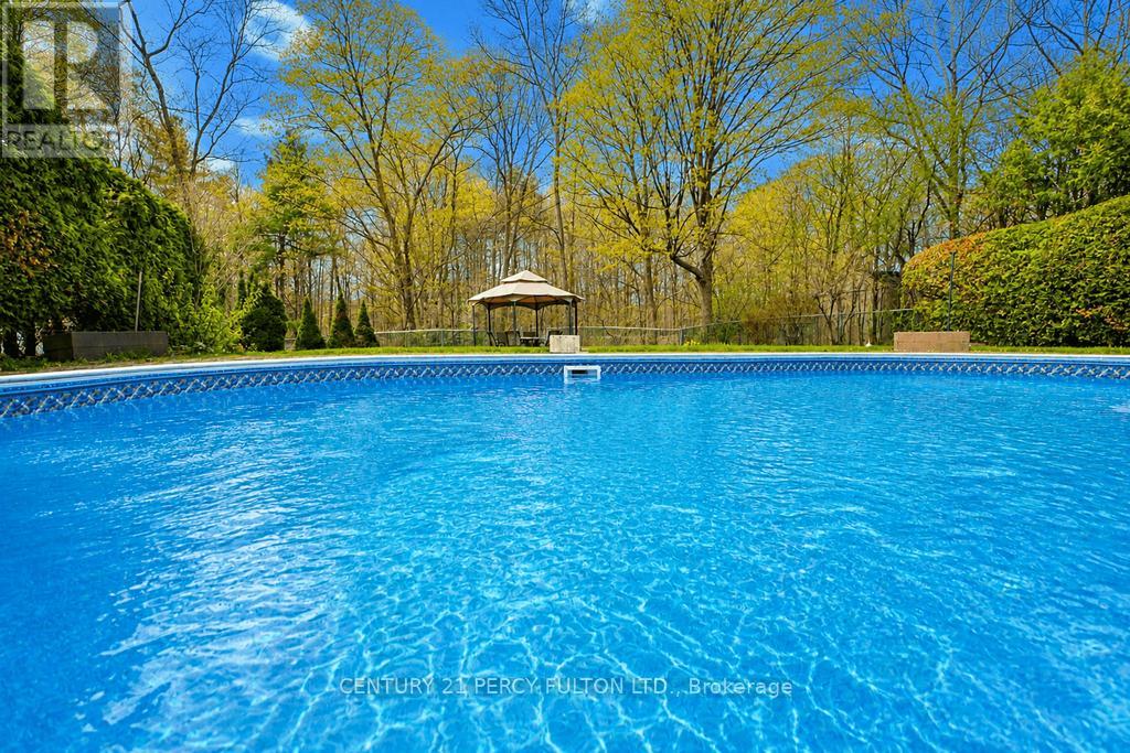 1386 FOREST GLADE ROAD - 7