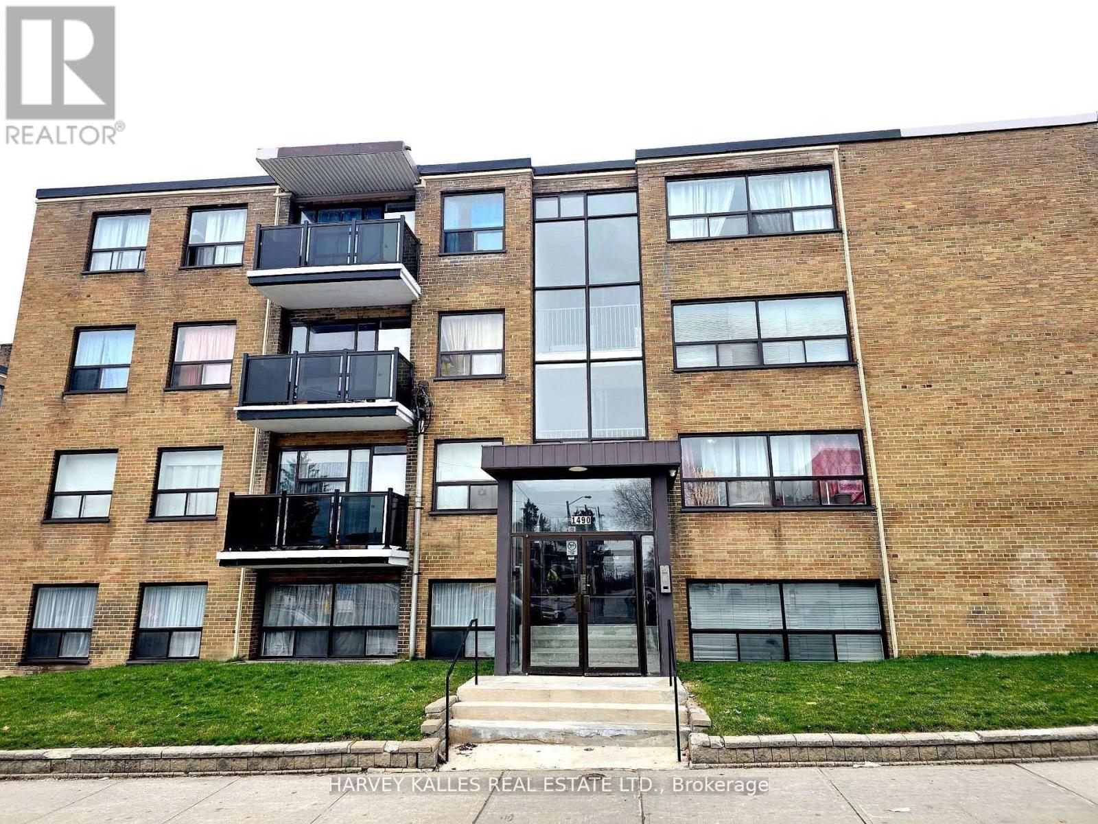 Photo of 1490 Eglinton Avenue