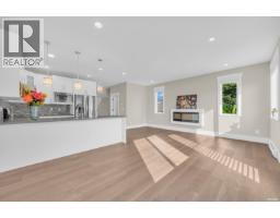 610 Thirteenth Street, New Westminster, BC V3M4M2 Photo 12