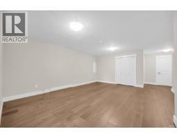 610 Thirteenth Street, New Westminster, BC V3M4M2 Photo 33
