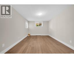 610 Thirteenth Street, New Westminster, BC V3M4M2 Photo 35