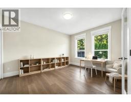 610 Thirteenth Street, New Westminster, BC V3M4M2 Photo 26