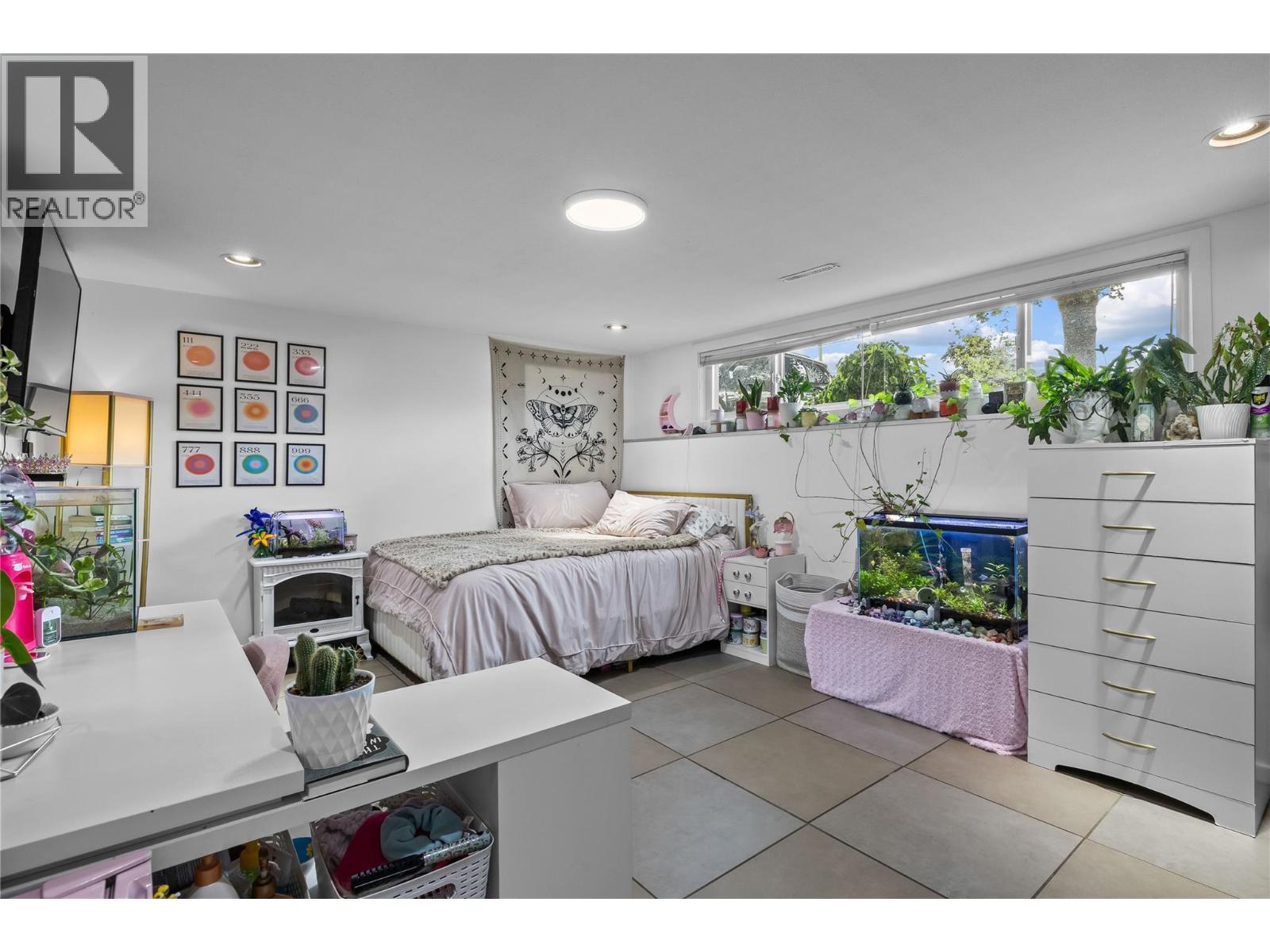 340 Adventure Road - 29