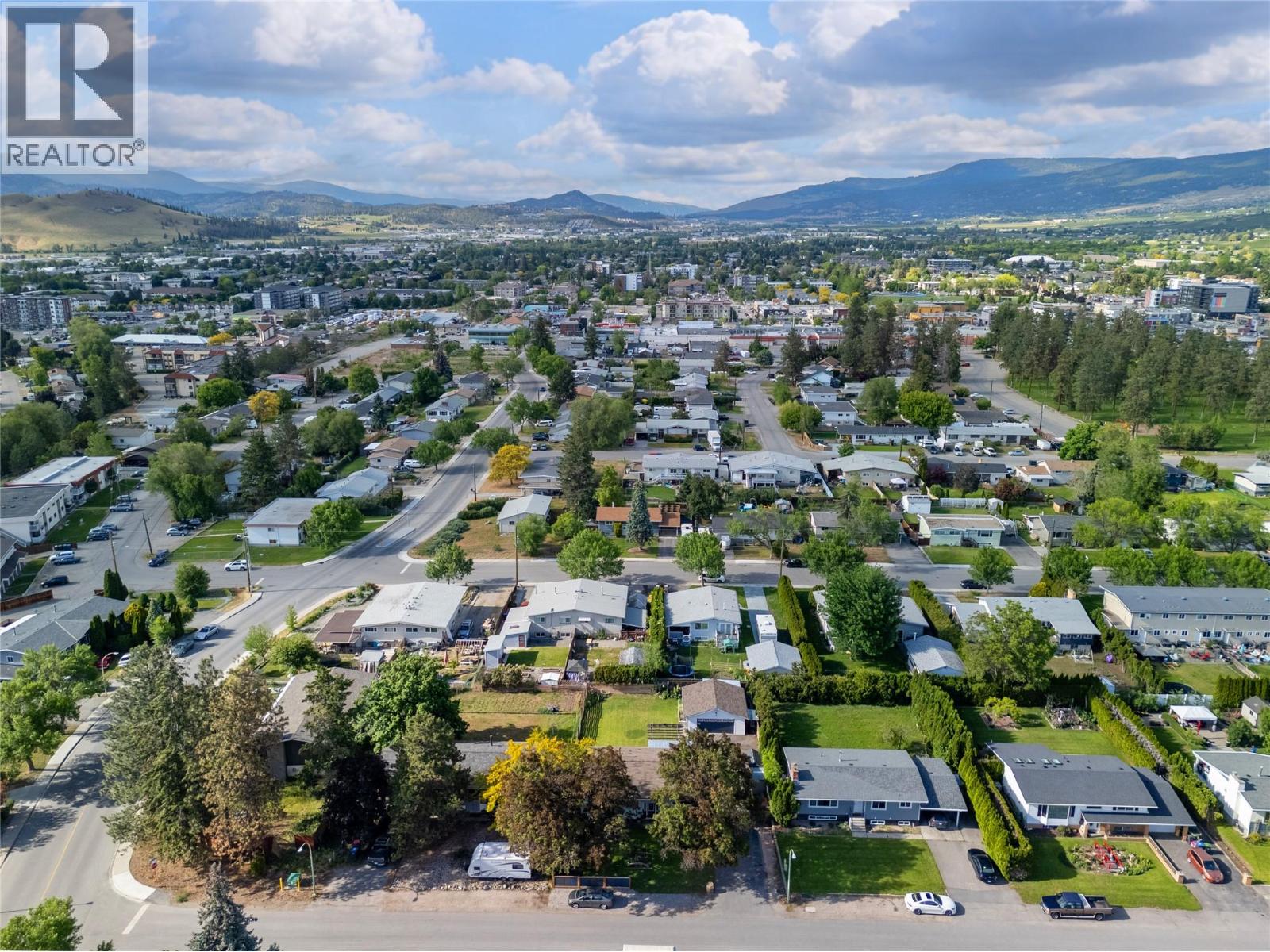 340 Adventure Road - 56